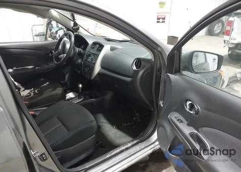 2016 Nissan Versa 1.6 S/1.6 S+/1.6 Sl/1.6 Sv z USA, uszkodzony, nr VIN 3N1CN7AP0GL878983